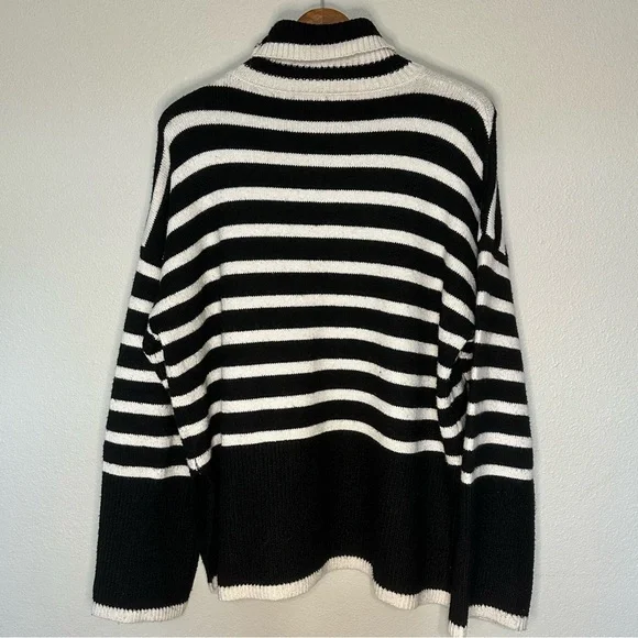 OAK + FORT Black and White Striped Turtleneck Sweater Size L - Picture 5 of 5